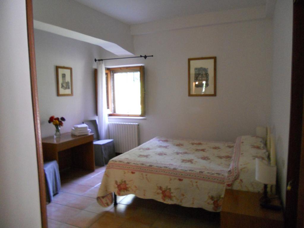 Rugiada Rooms Rivotorto Habitación foto